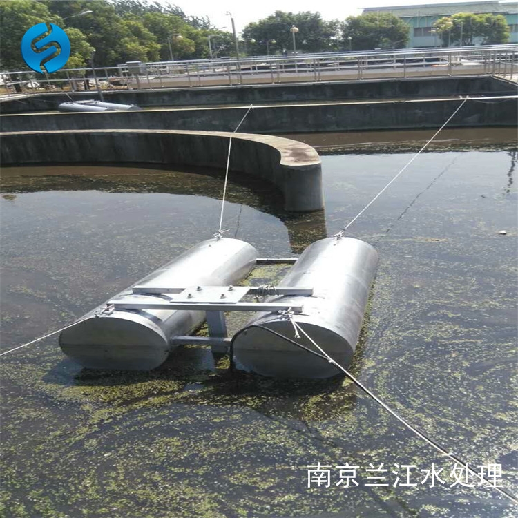懸浮式(shì)潛水(shuǐ)攪拌(bàn)機