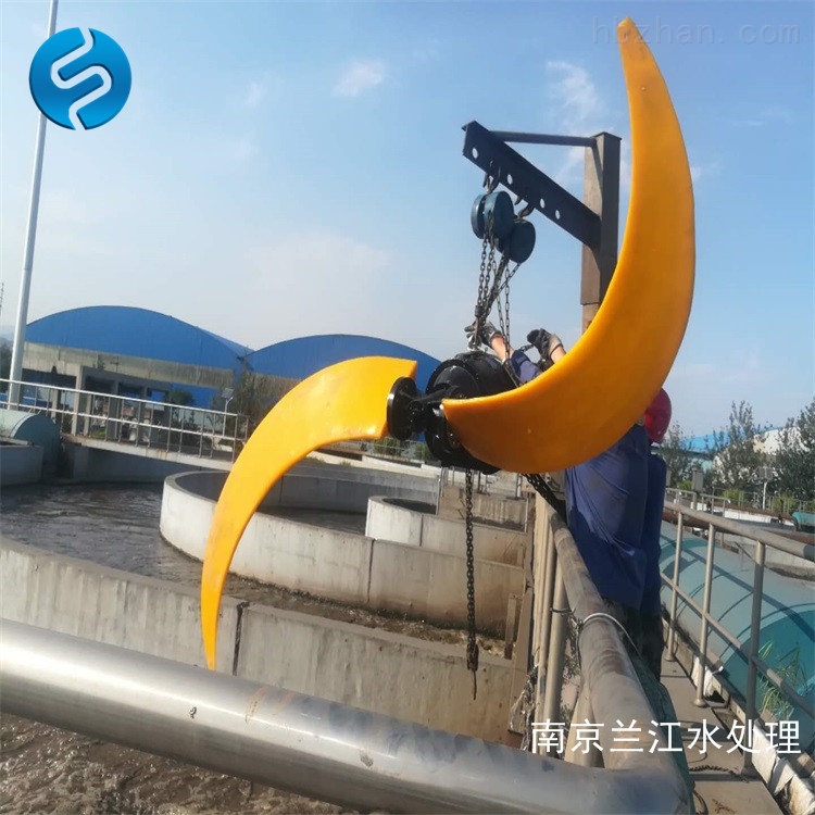 qjb5/4-1800/2-63p潛水推進(jìn)器安裝