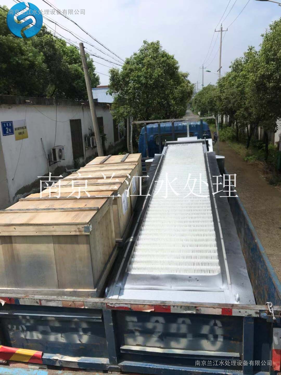 gshz回轉式(shì)機械格栅 格栅(shān)清污機示(shì)例圖12